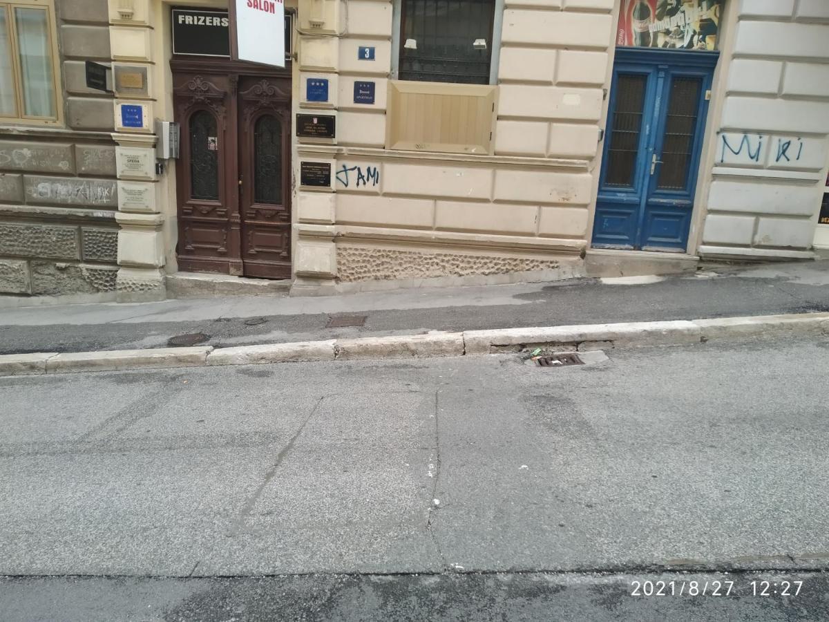 Studio D&D Spot Rijeka Exteriör bild