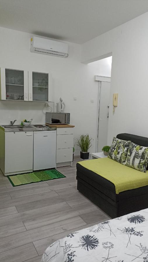 Studio D&D Spot Rijeka Exteriör bild