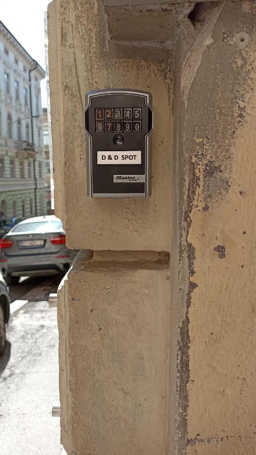 Studio D&D Spot Rijeka Exteriör bild