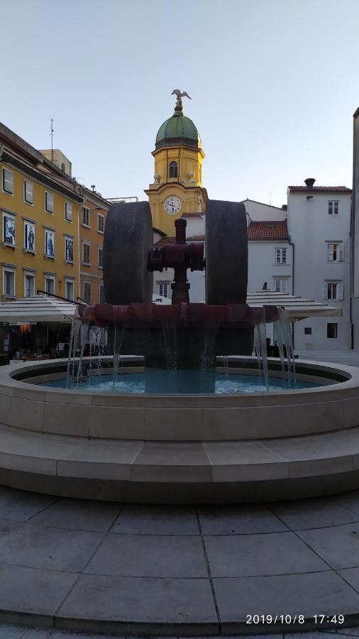 Studio D&D Spot Rijeka Exteriör bild