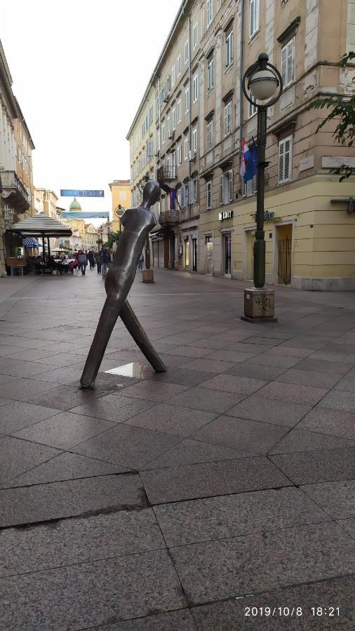Studio D&D Spot Rijeka Exteriör bild